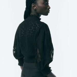 Zara Black Pointelle Lace Detail Top 🥂✨♠️